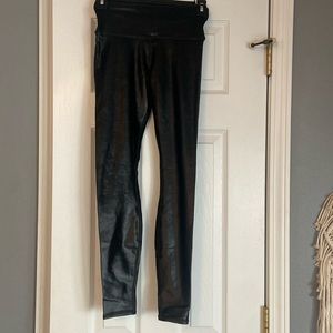Black Alo leggings, size small